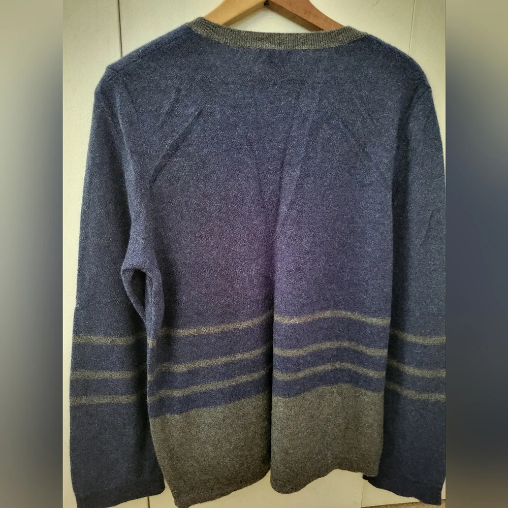 Women's Griffen Cashmere Blue/Grey Sweater Sz XL